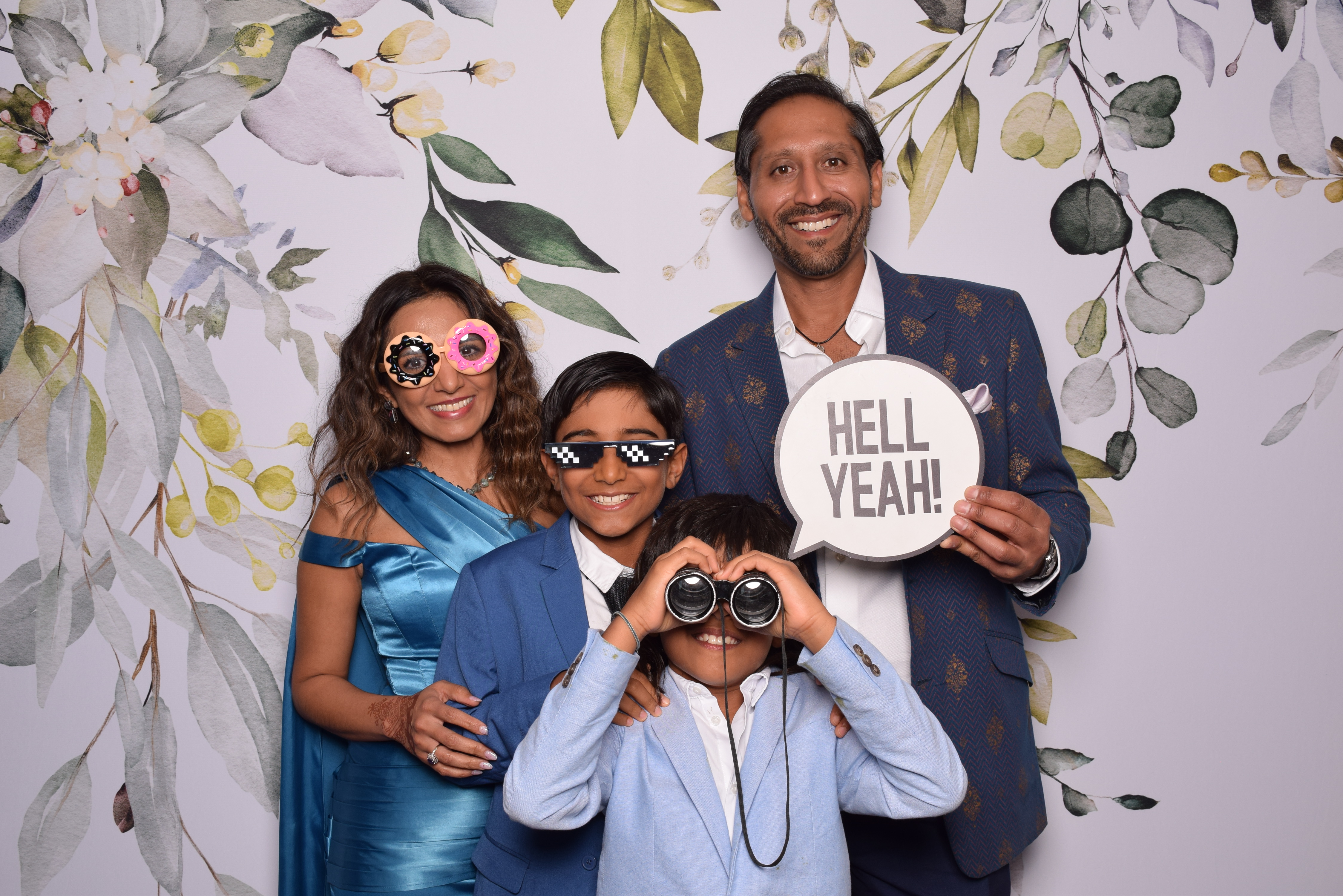 Four Frames Photo Booth - Photographers - Victoria, Vancouver Island (photo 3)