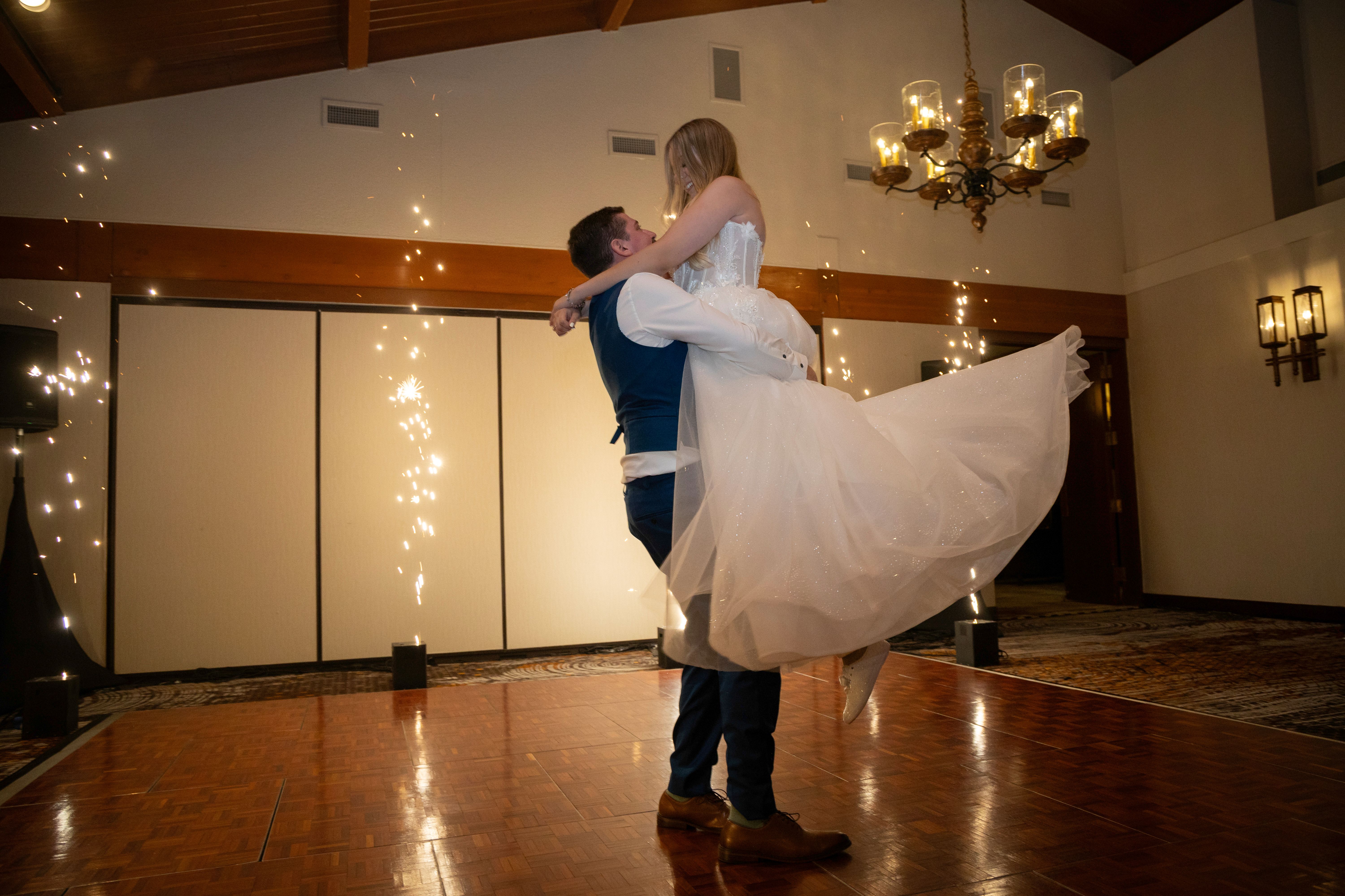 Megan Posein Photography - Photographers - Jasper, Vancouver Island (photo 4)