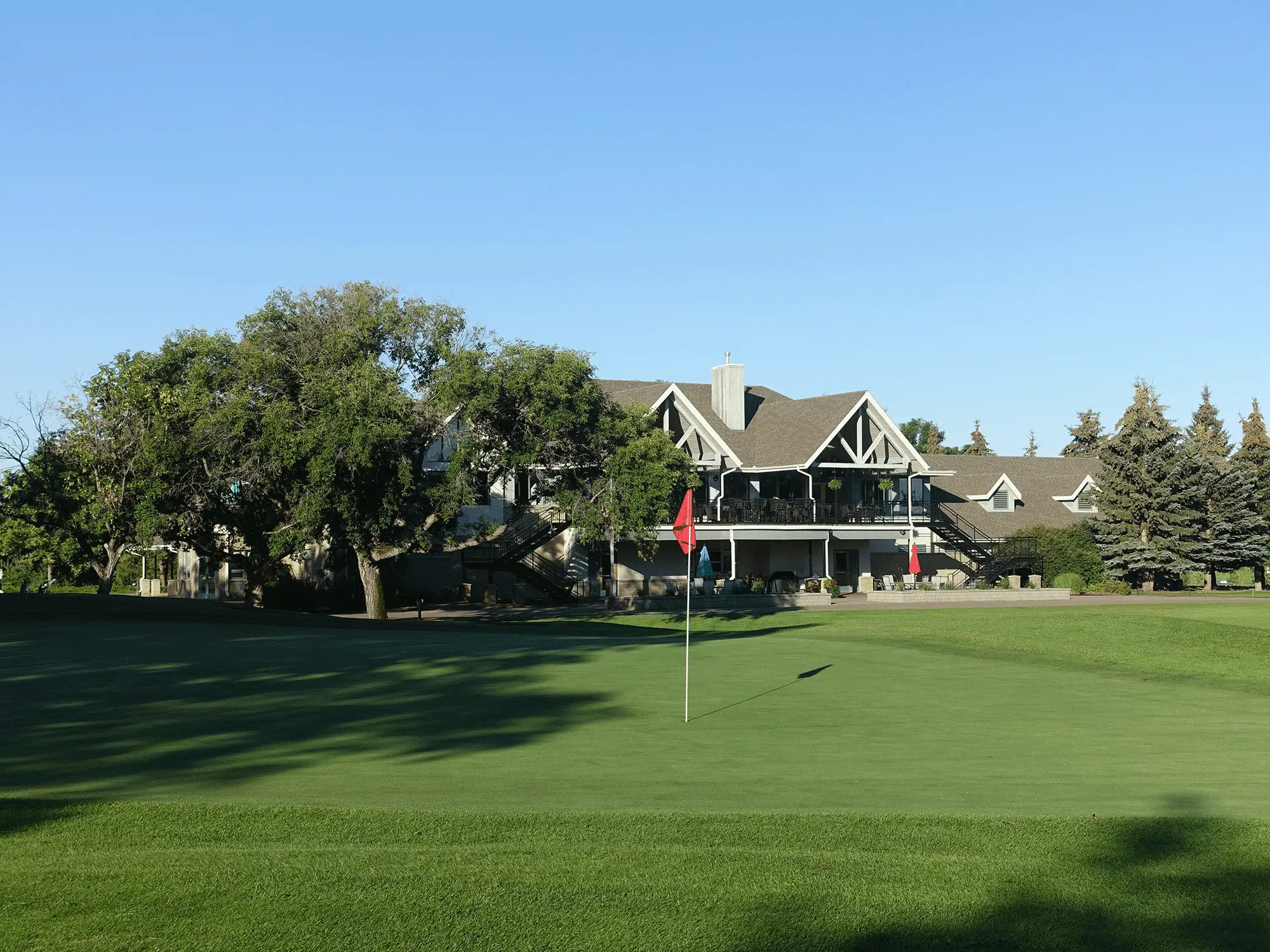 Saskatoon Golf and Country Club - Venues - Saskatoon, Saskatchewan (photo 1)