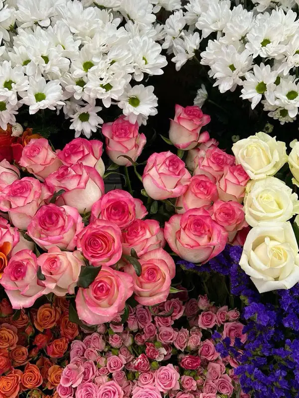 Flowers Station - Florists - Winnipeg, Manitoba (photo 3)