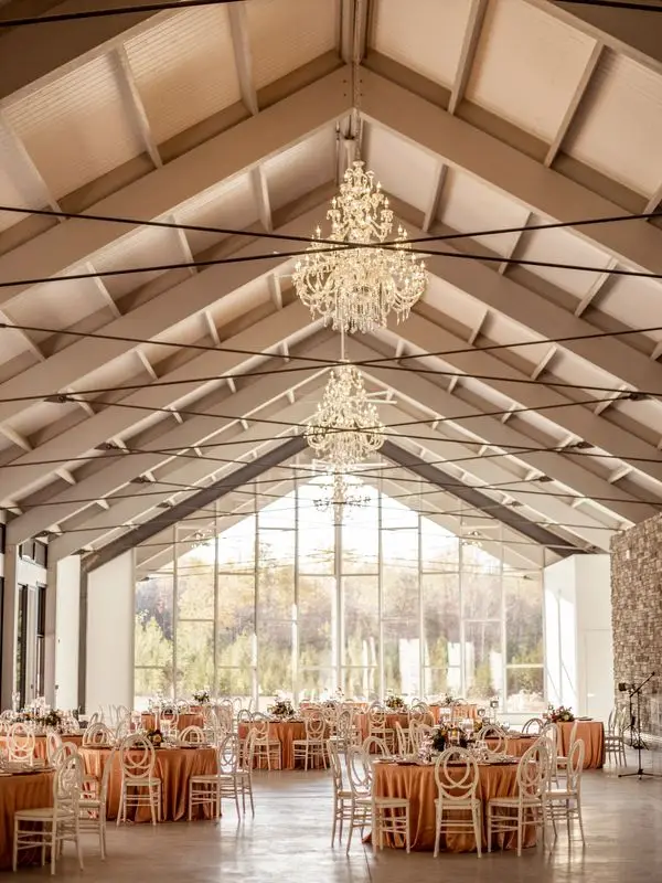 Three Feathers Terrace - Venues - Barrie, Ontario (photo 4)