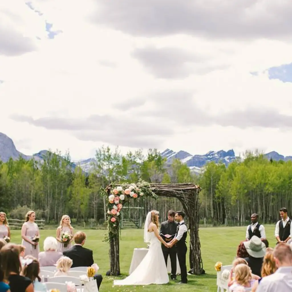 Boundary Ranch - Venues - Canmore, Vancouver Island (photo 1)