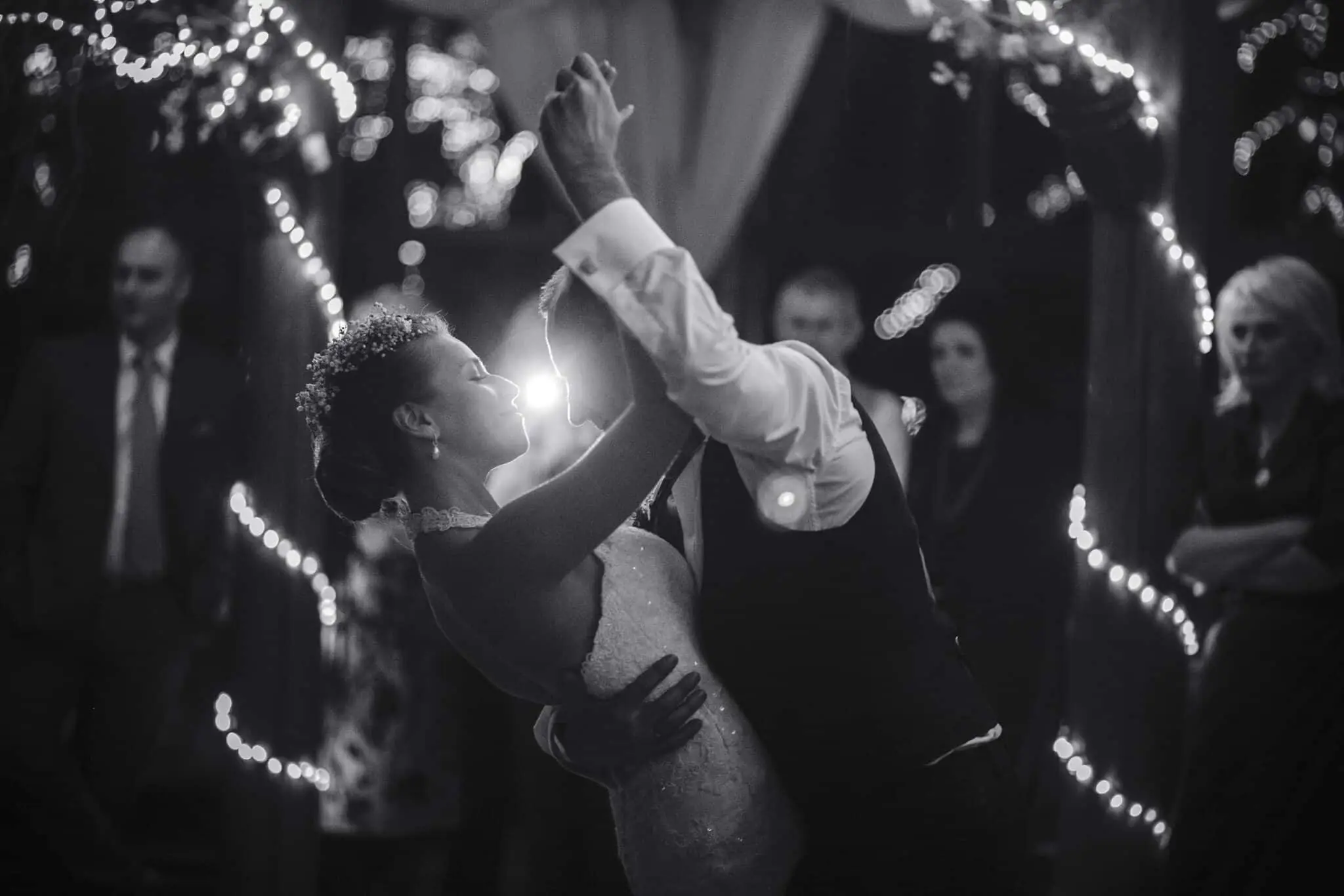Happy Life Entertainment - Entertainment / DJ - Edmonton, Vancouver Island (photo 1)