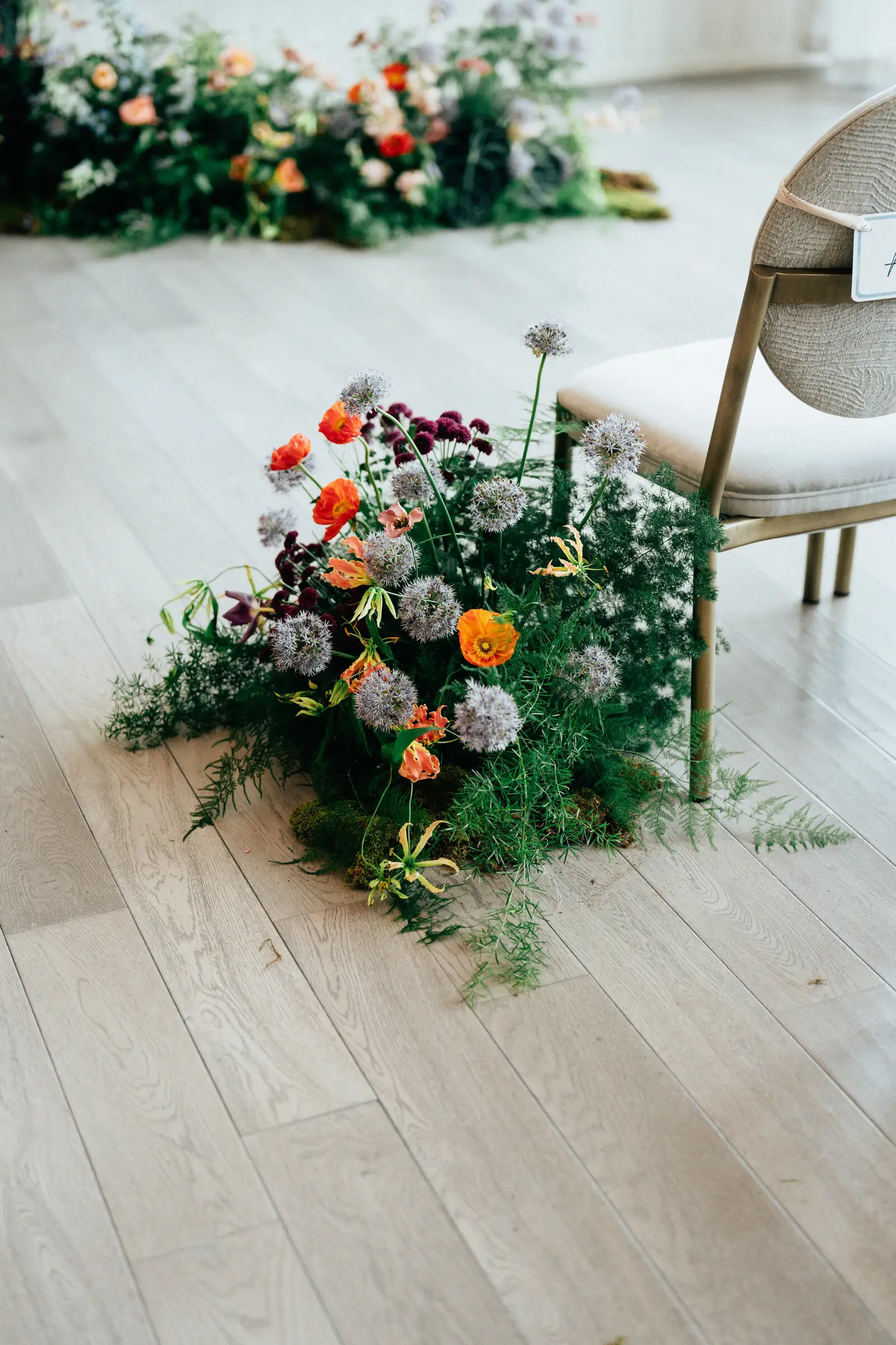 Simply Elegant by Emma - Florists - Oakville & Burlington, Ontario (photo 5)