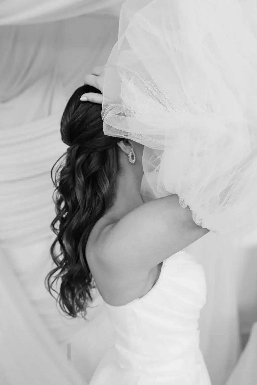 Parla Hair - Makeup & Hair - Ottawa, Ontario (photo 1)