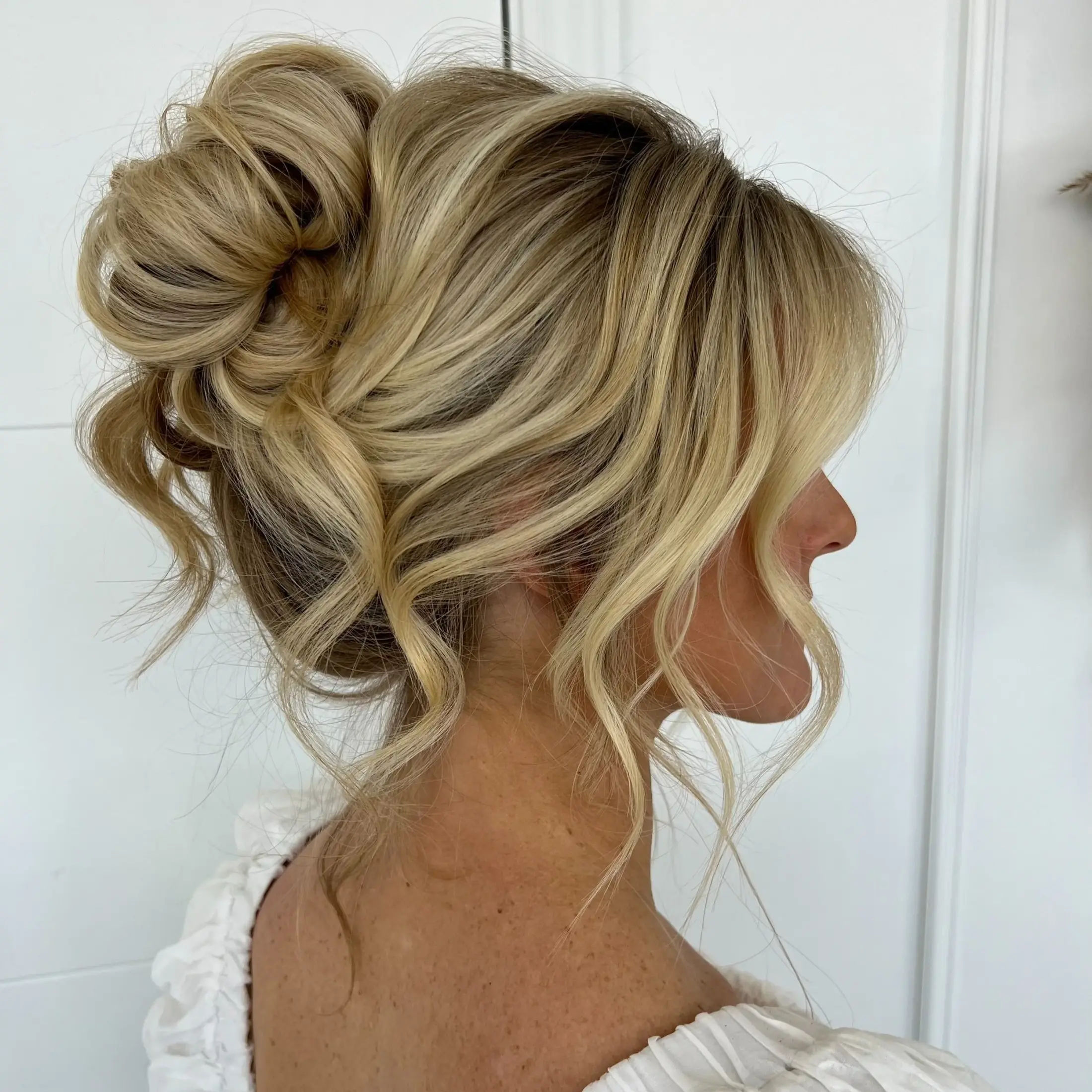 Parla Hair - Makeup & Hair - Ottawa, Ontario (photo 3)