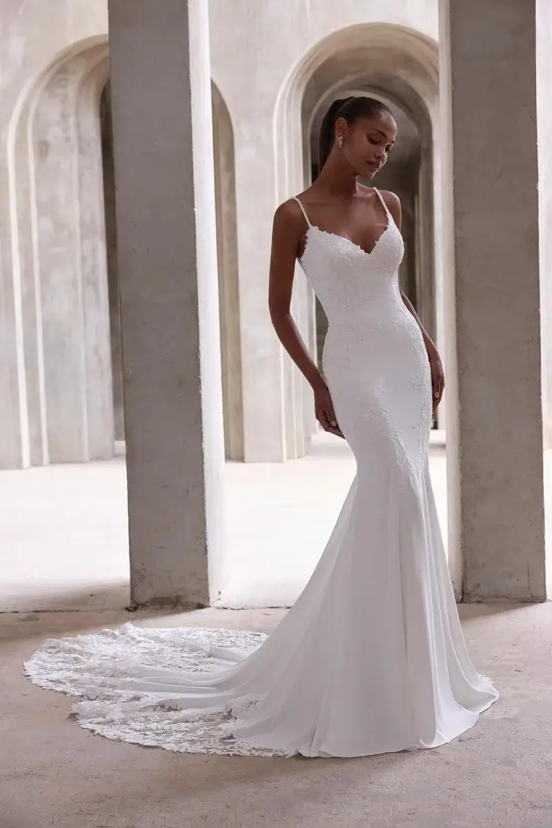Brides n' Belles Ltd. - Dresses / Boutique - Saskatoon, Vancouver Island (photo 2)