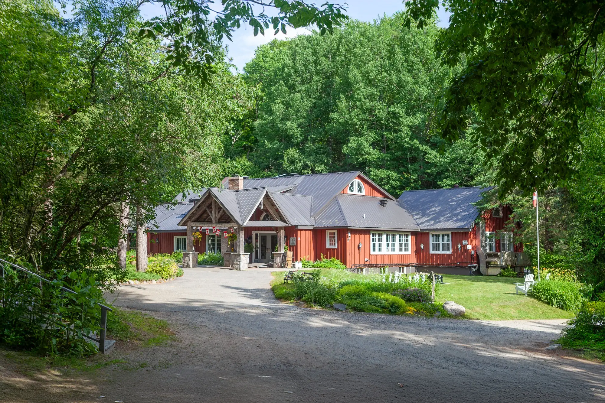 Trillium Resort & Spa - Venues - Muskoka, Vancouver Island (photo 2)