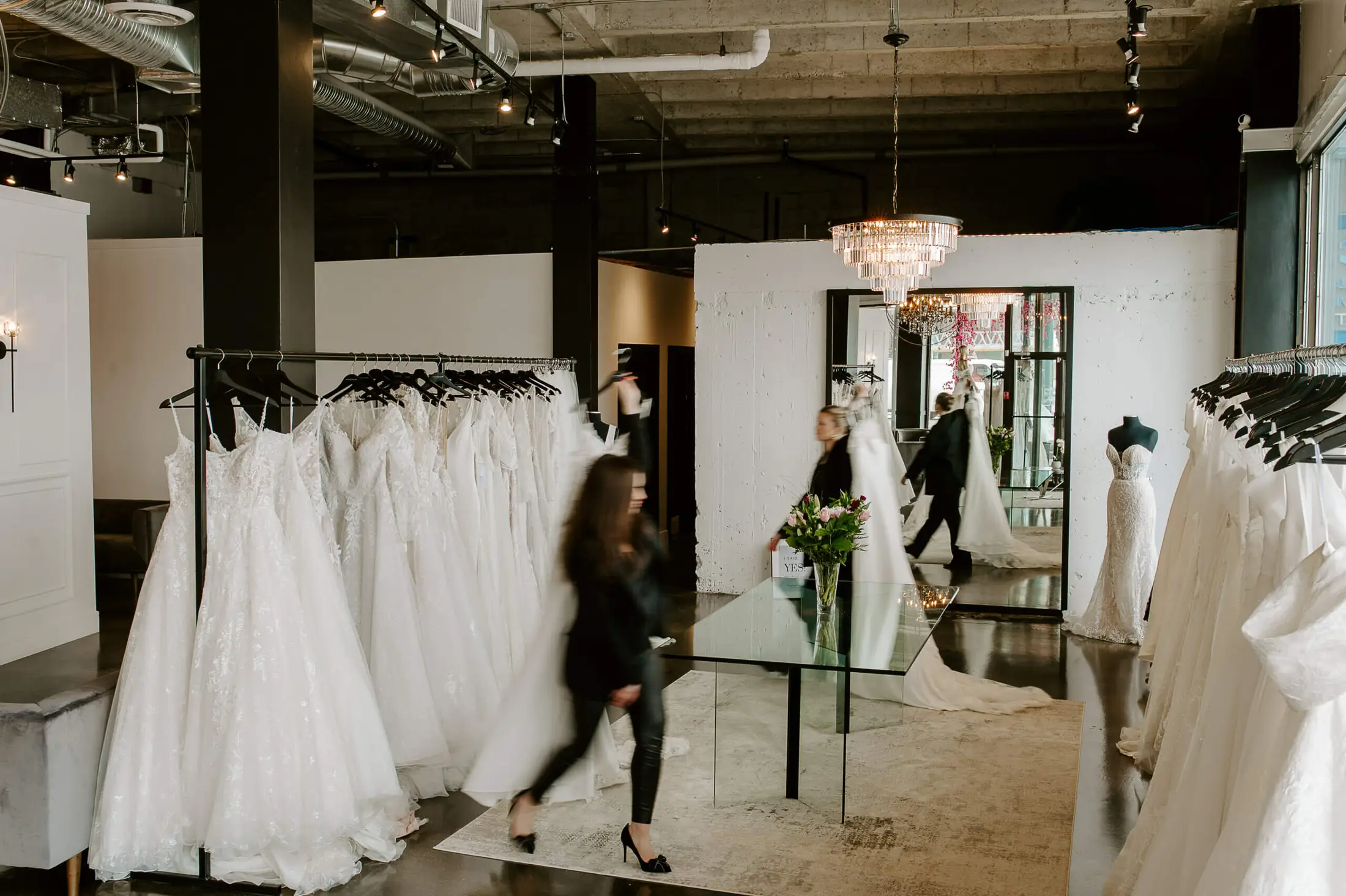 The White Gallery - Dresses / Boutique - Edmonton, Vancouver Island (photo 2)