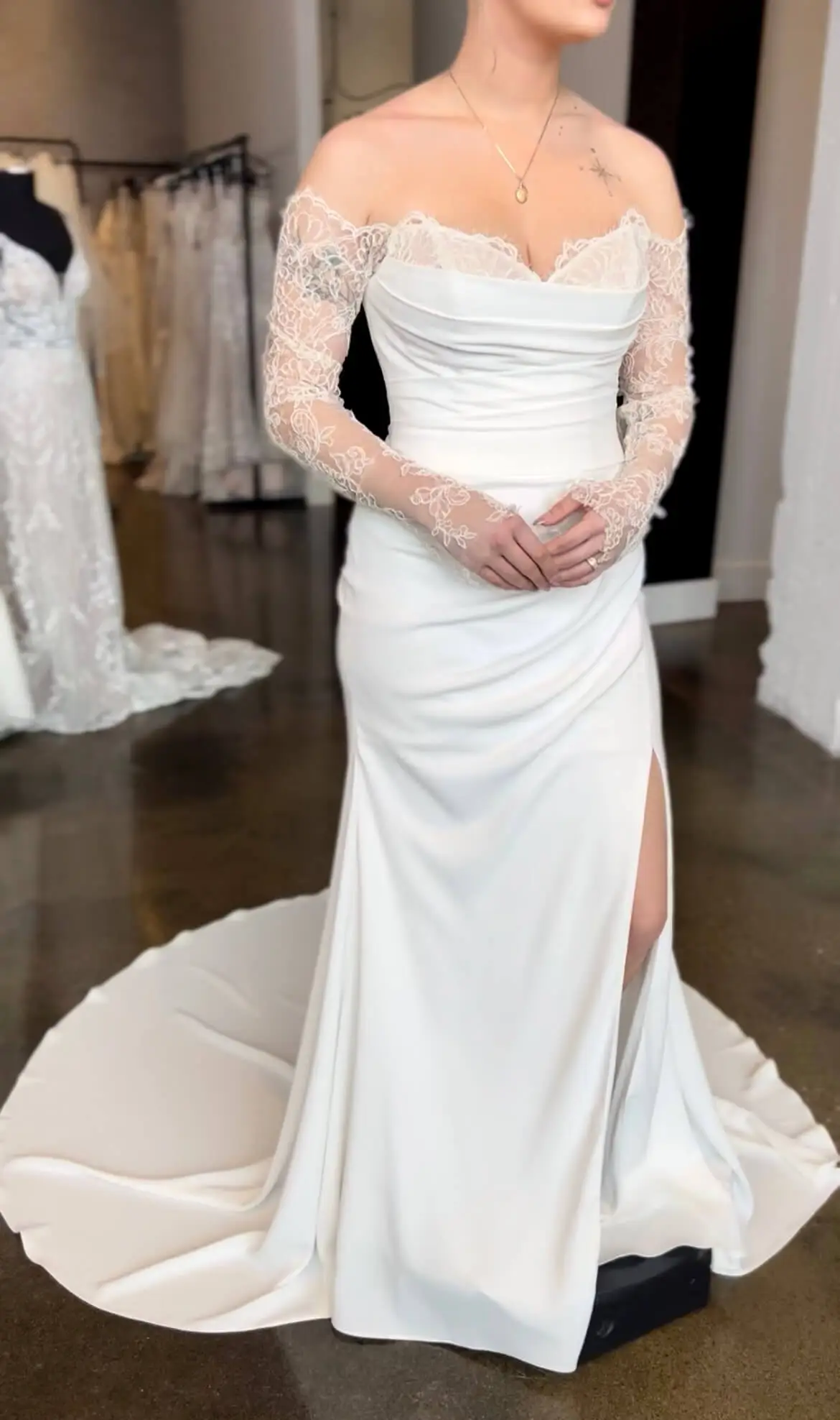 The White Gallery - Dresses / Boutique - Edmonton, Vancouver Island (photo 6)