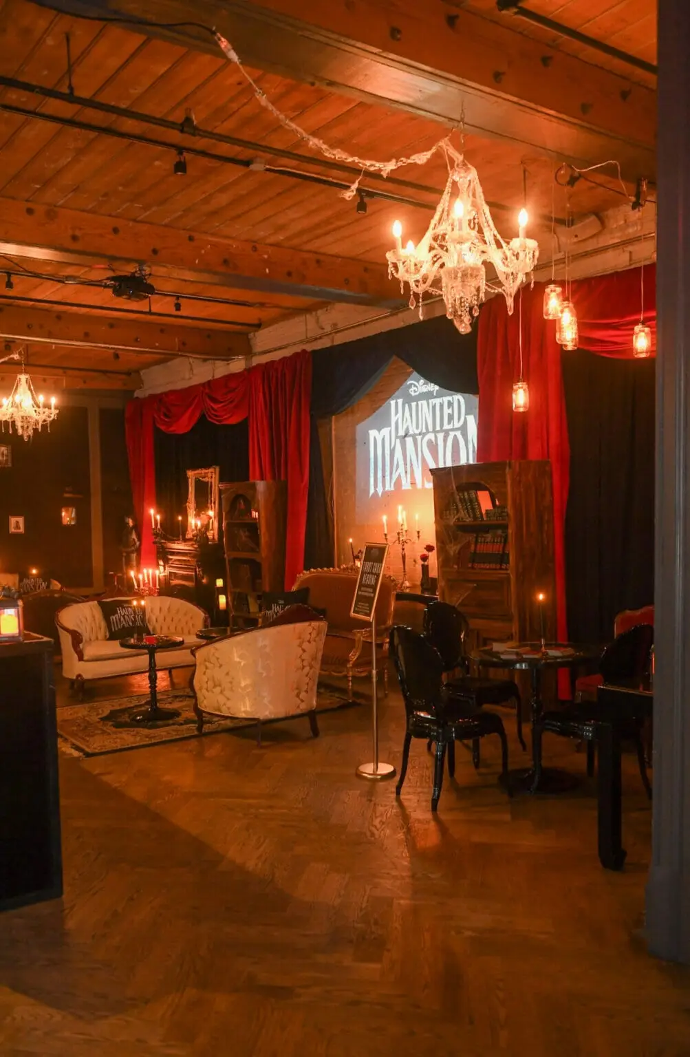 VintageBASH - Rentals - Kitchener / Waterloo, Vancouver Island (photo 6)