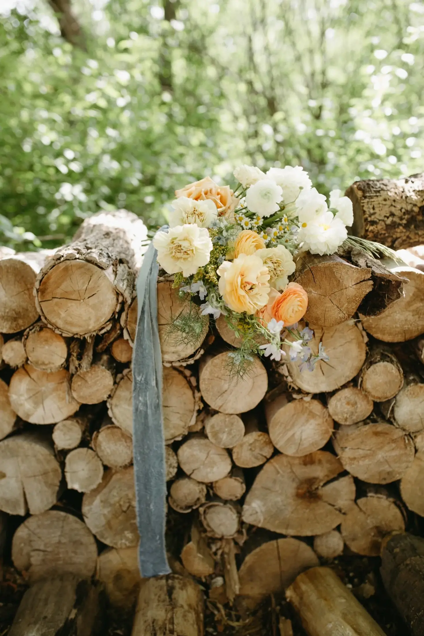 Florence Design - Florists - Regina, Vancouver Island (photo 1)