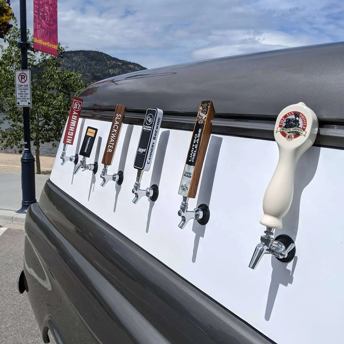 Utepils Supply — Bartending — Langley, Vancouver Island (photo 4)