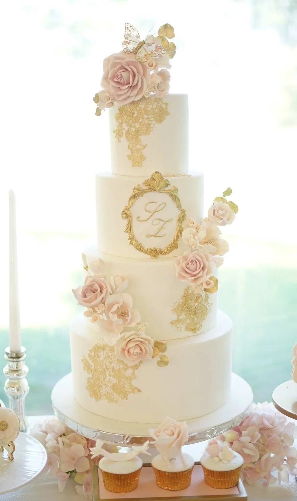 MOMO CHEN CAKES — Cakes & Desserts — Vancouver, Vancouver Island (photo 4)