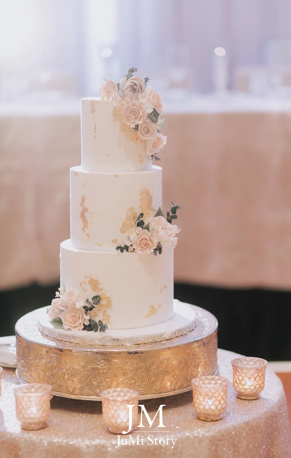 MOMO CHEN CAKES — Cakes & Desserts — Vancouver, Vancouver Island (photo 5)