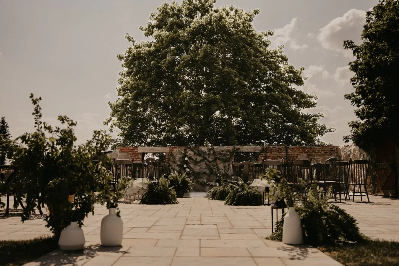 Glass Manor - Venues - Muskoka, Ontario (photo 1)
