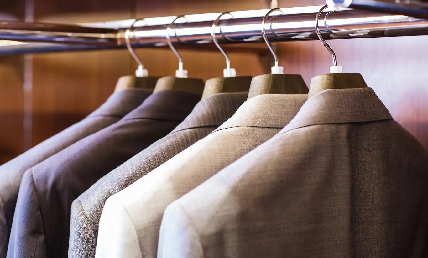 REIGN Suit Co. - Suits - Calgary, Vancouver Island (photo 1)