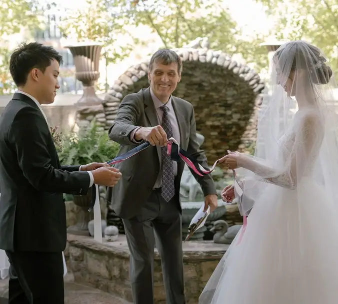 Dr Nick MDiv - Officiant - Toronto, Ontario (photo 5)