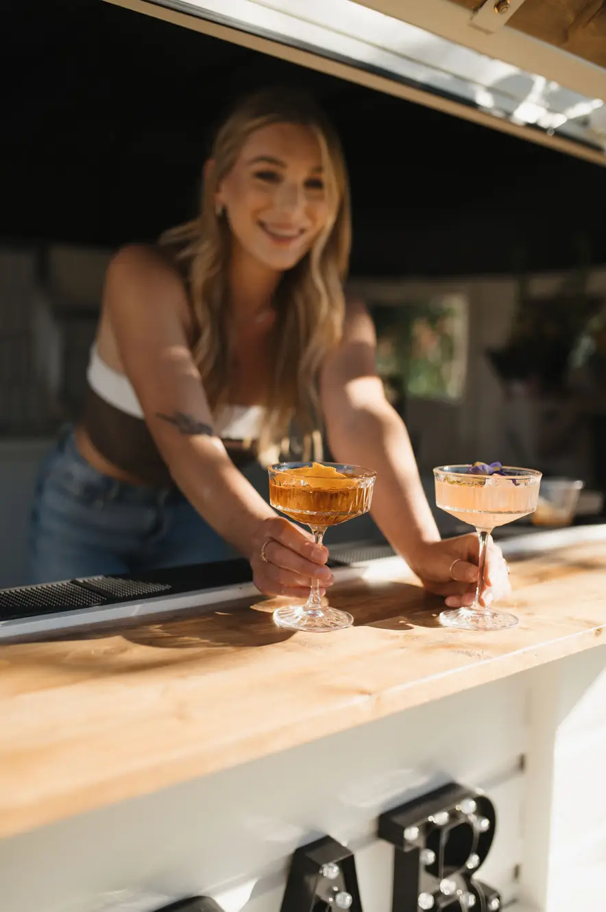 Lucky Mobile Bar