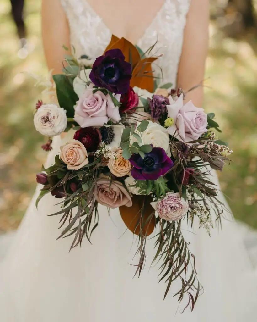 BLOOMDIGGITY - Florists - Lethbridge, Vancouver Island (photo 3)