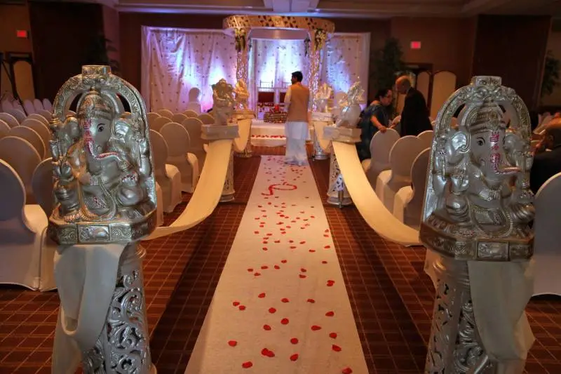 Fusion Bollywood - Rentals - Calgary, Alberta (photo 3)
