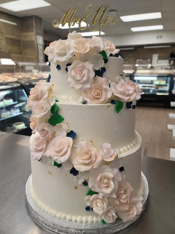 Goodies Bake Shop - Cakes & Desserts - Winnipeg, Manitoba (photo 4)