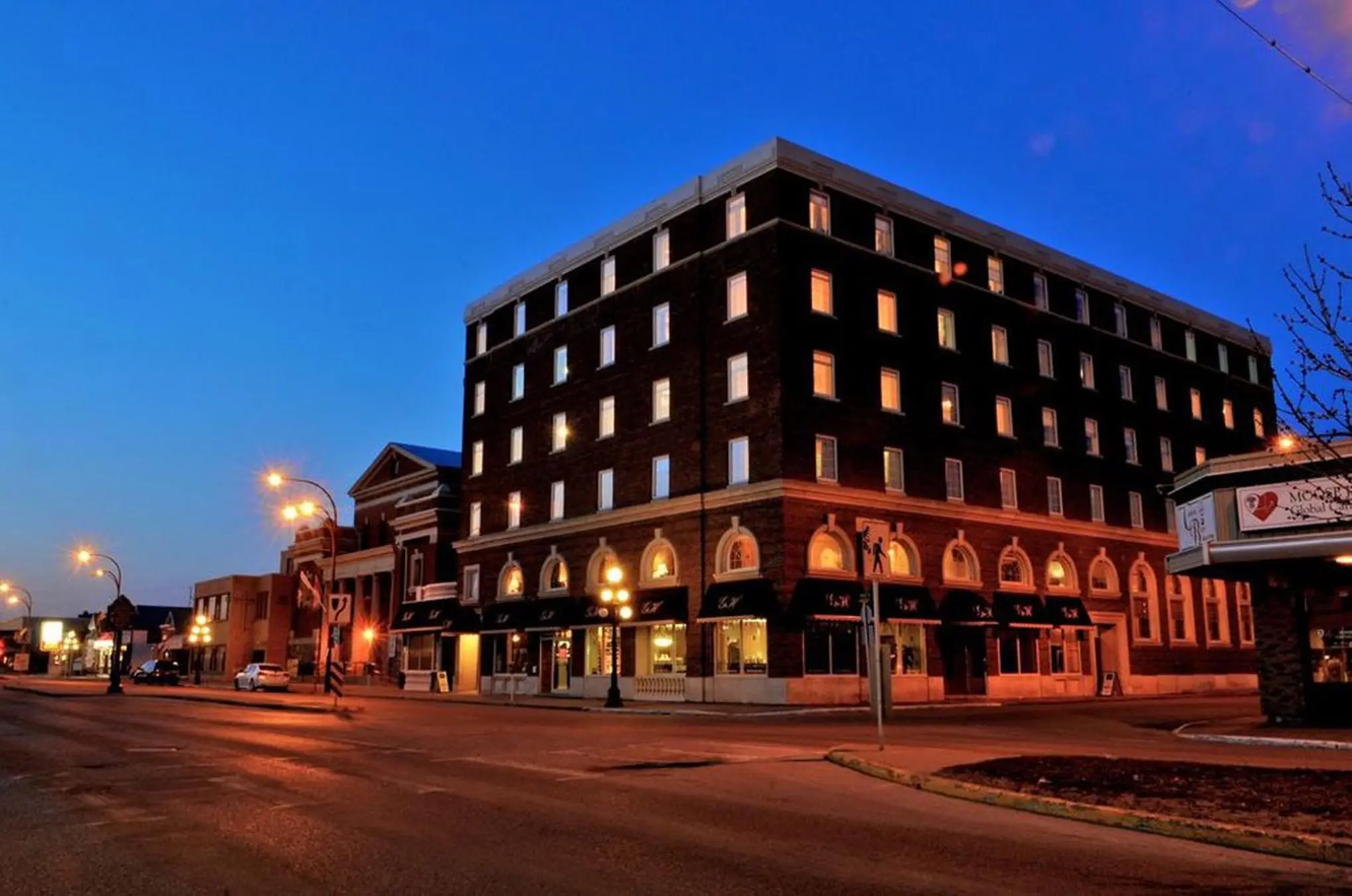 Grant Hall Hotel - Venues - Moose Jaw, Vancouver Island (photo 2)