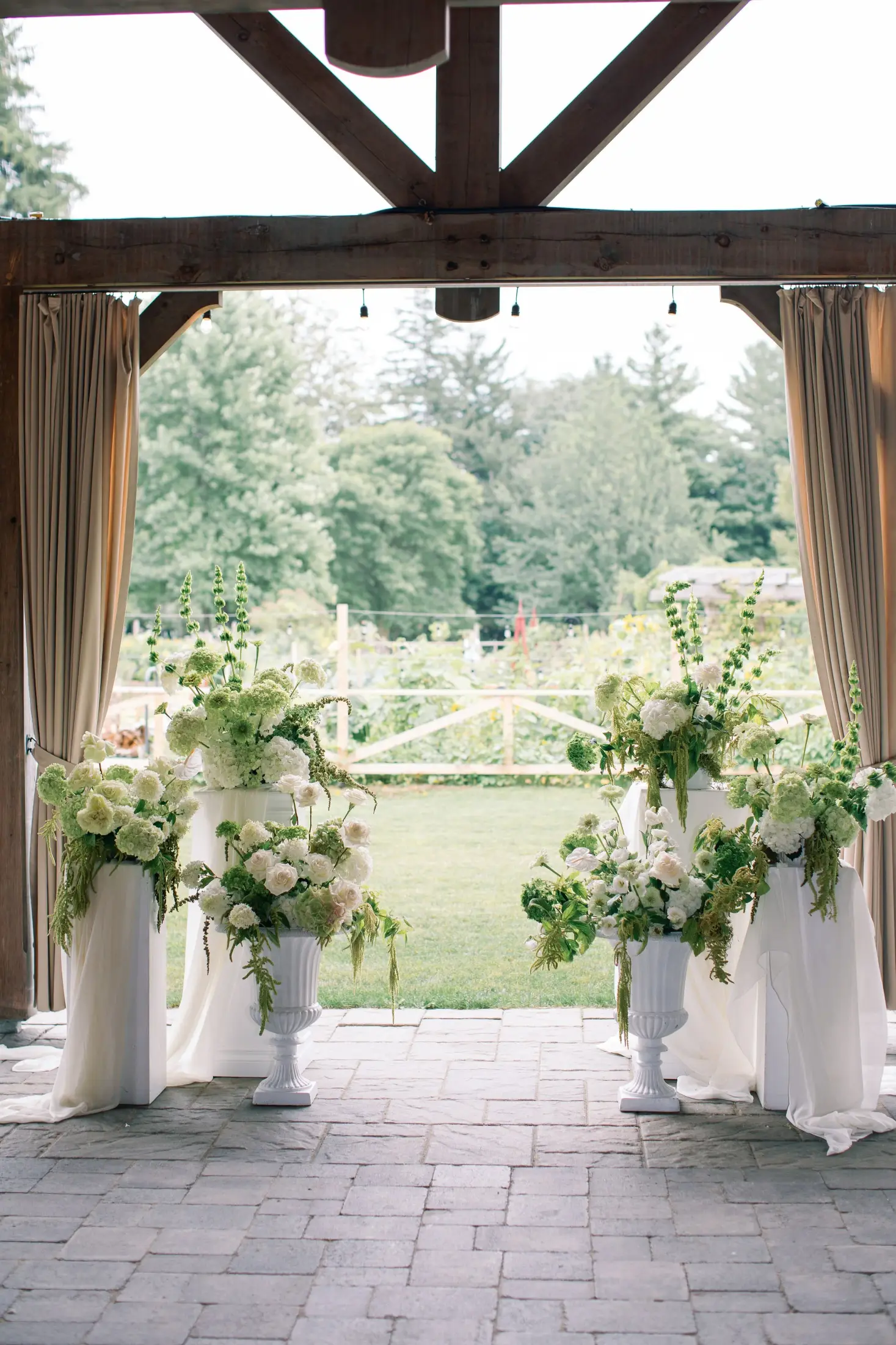 Windflower Florals and Events Inc. - Florists - Guelph, Ontario (photo 3)