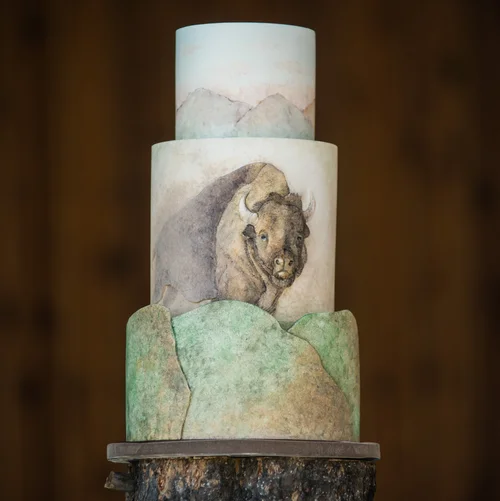 The Cake And The Giraffe — Cakes & Desserts — Vancouver, Vancouver Island (photo 1)