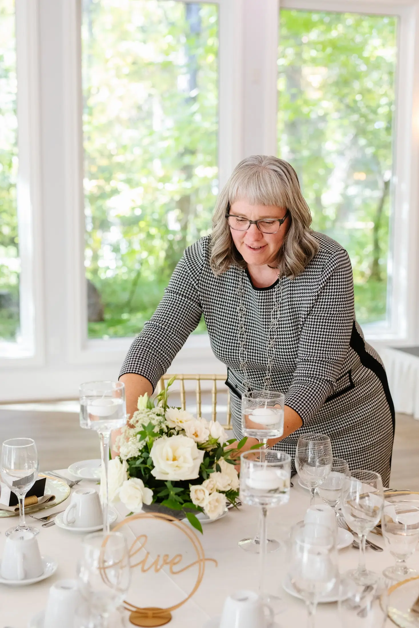 Prairie Rose Florals - Florists - Lethbridge, Vancouver Island (photo 1)