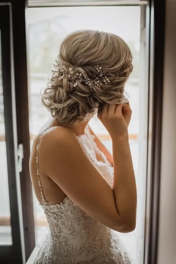 Lilies & Lace beauty co. - Makeup & Hair - Canmore, Vancouver Island (photo 1)