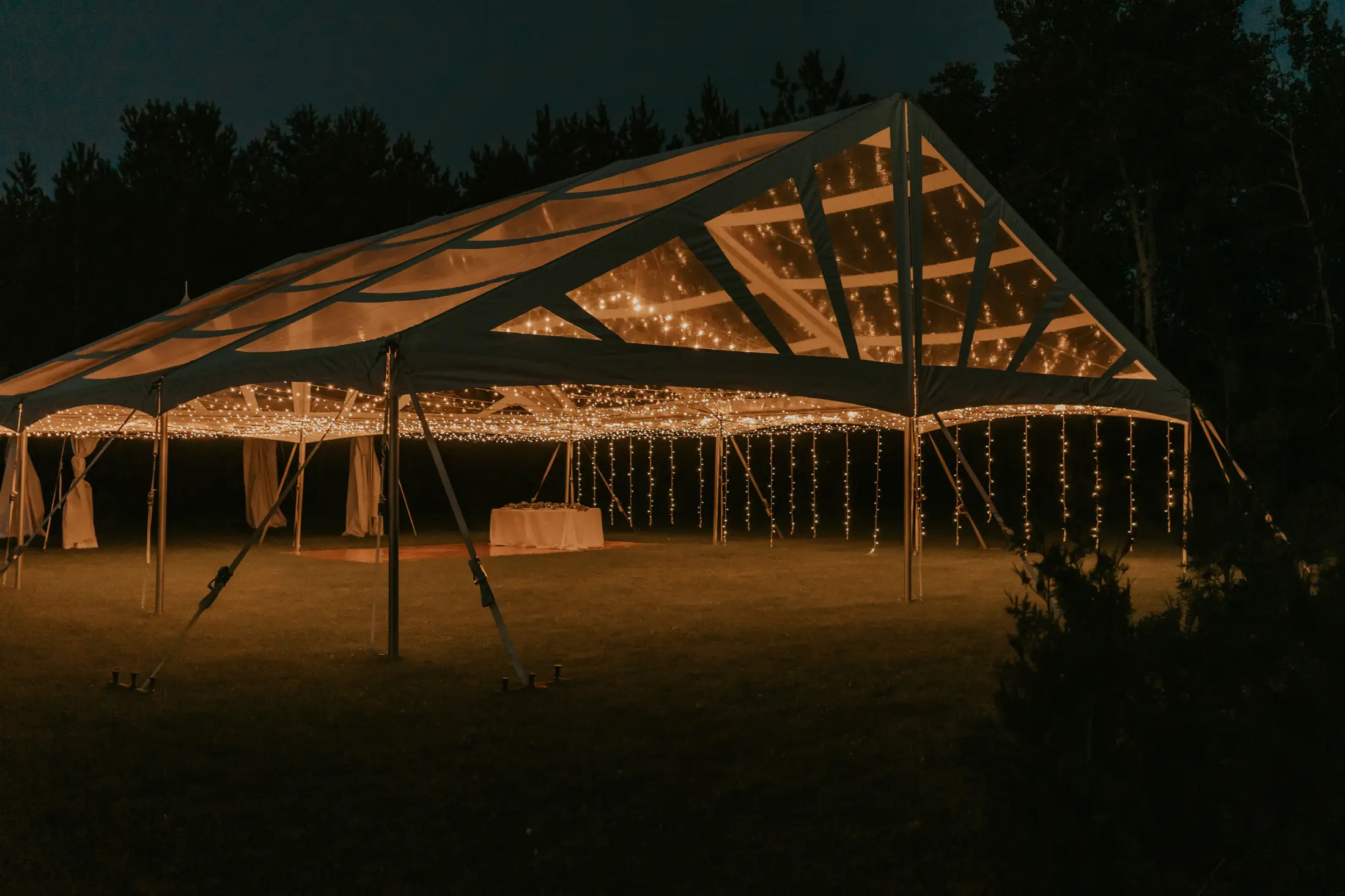 Endless Events Group - Rentals - Whiteshell & Lake of the Woods, Manitoba (photo 3)
