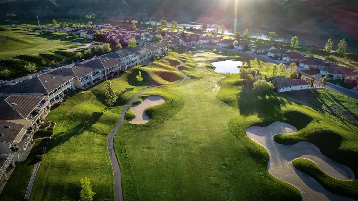 Paradise Canyon Golf Resort - Venues - Lethbridge, Vancouver Island (photo 4)