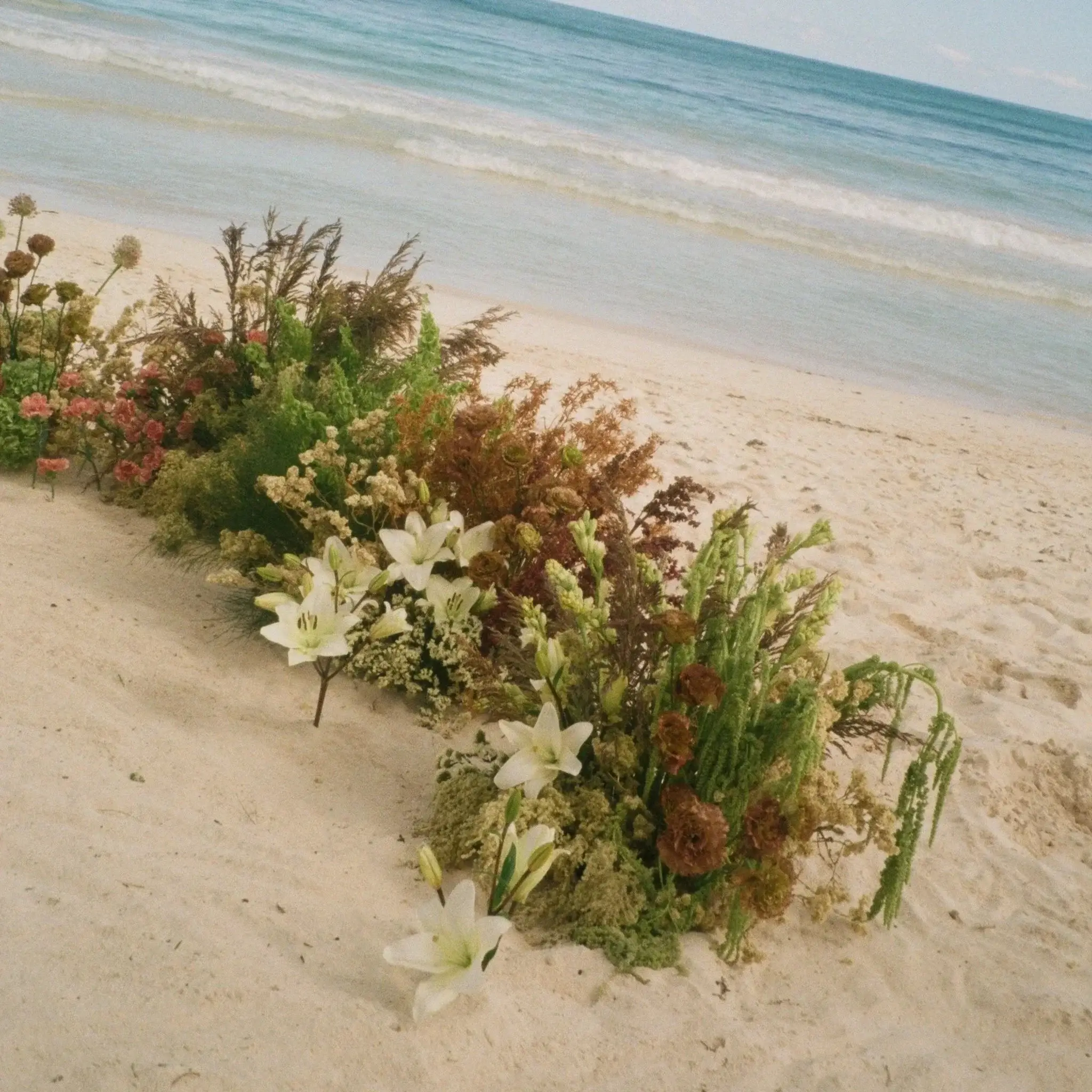 Hunt and Gather - Florists - Toronto, Ontario (photo 1)