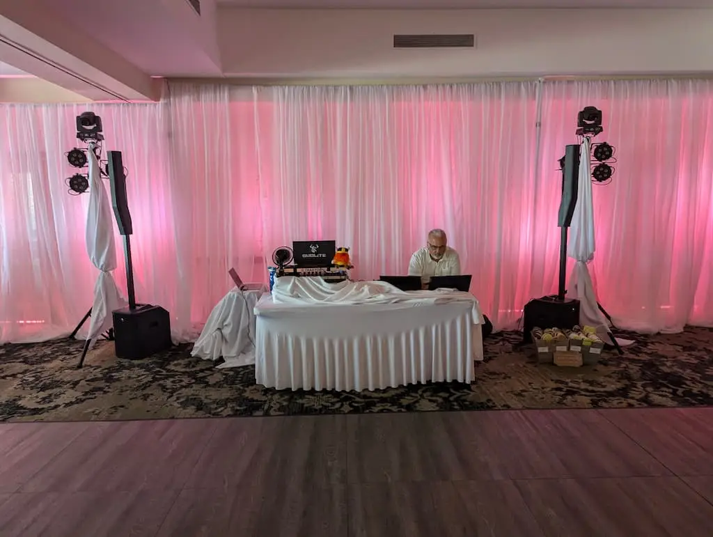 Gudlite Entertainment - Entertainment / DJ - Brandon, Manitoba (photo 3)