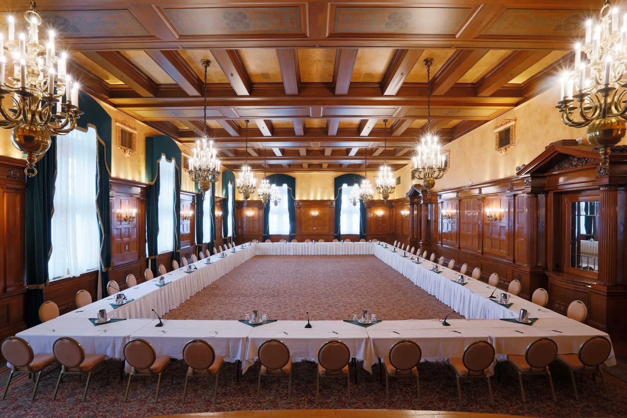 Fort Garry Hotel - Venues - Winnipeg, Manitoba (photo 3)