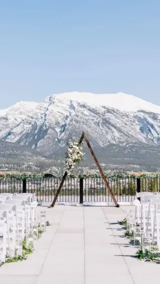 Cornerstone Weddings - Venues - Canmore, Vancouver Island (photo 5)