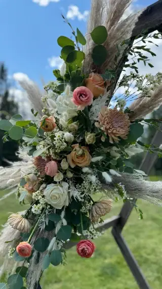 Cornerstone Weddings - Venues - Canmore, Vancouver Island (photo 10)