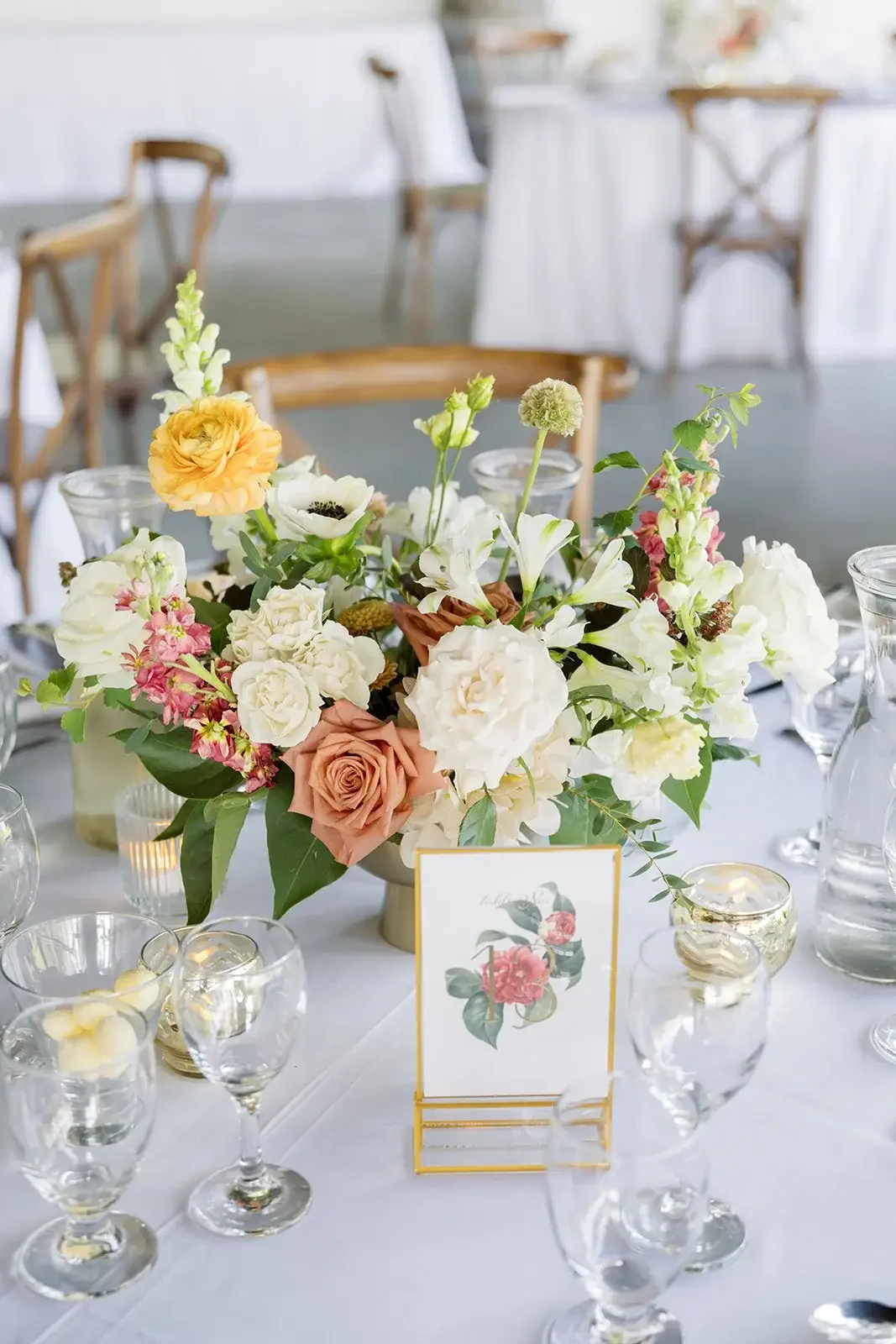 Diane M. Florals - Florists - Muskoka, Ontario (photo 4)