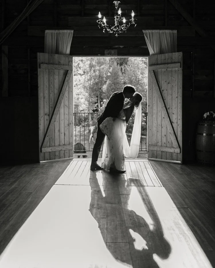 I DO Weddings and Events Okanagan - Wedding Planners / Coordinators - Kelowna, Vancouver Island (photo 3)