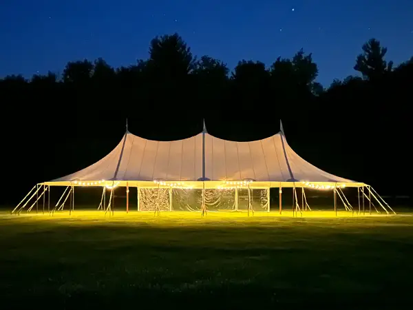 Tentland - Rentals - Toronto, Vancouver Island (photo 3)