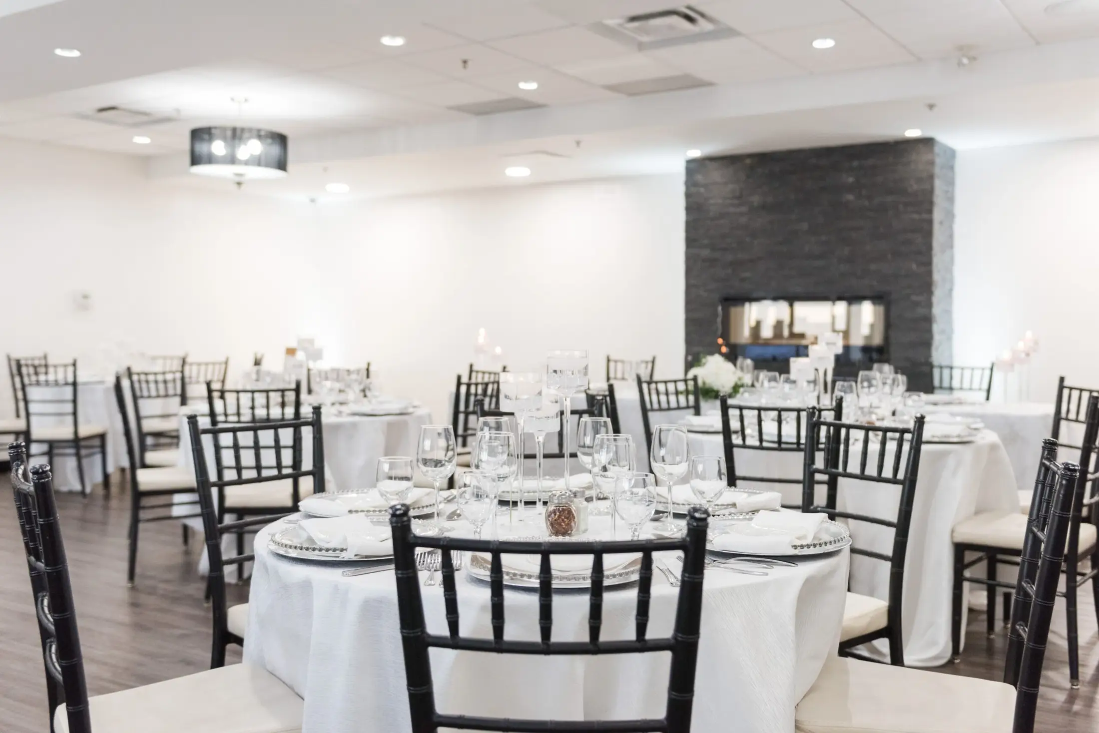 C Hotel Weddings - Venues - Toronto, Vancouver Island (photo 4)