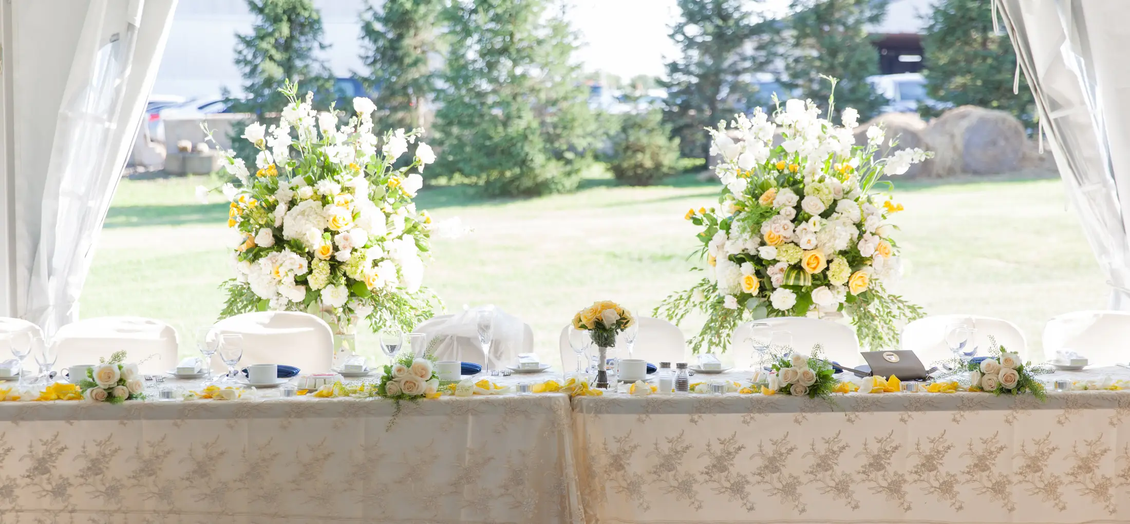 The Watering Can Weddings - Florists - St. Catharines, Ontario (photo 2)