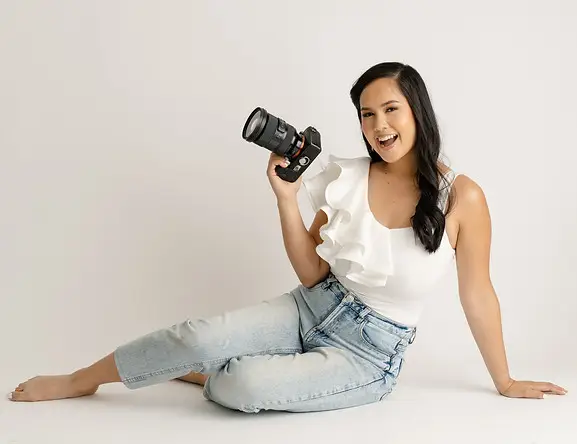 Jamilla & Co. - Photographers - Regina, Vancouver Island (photo 1)