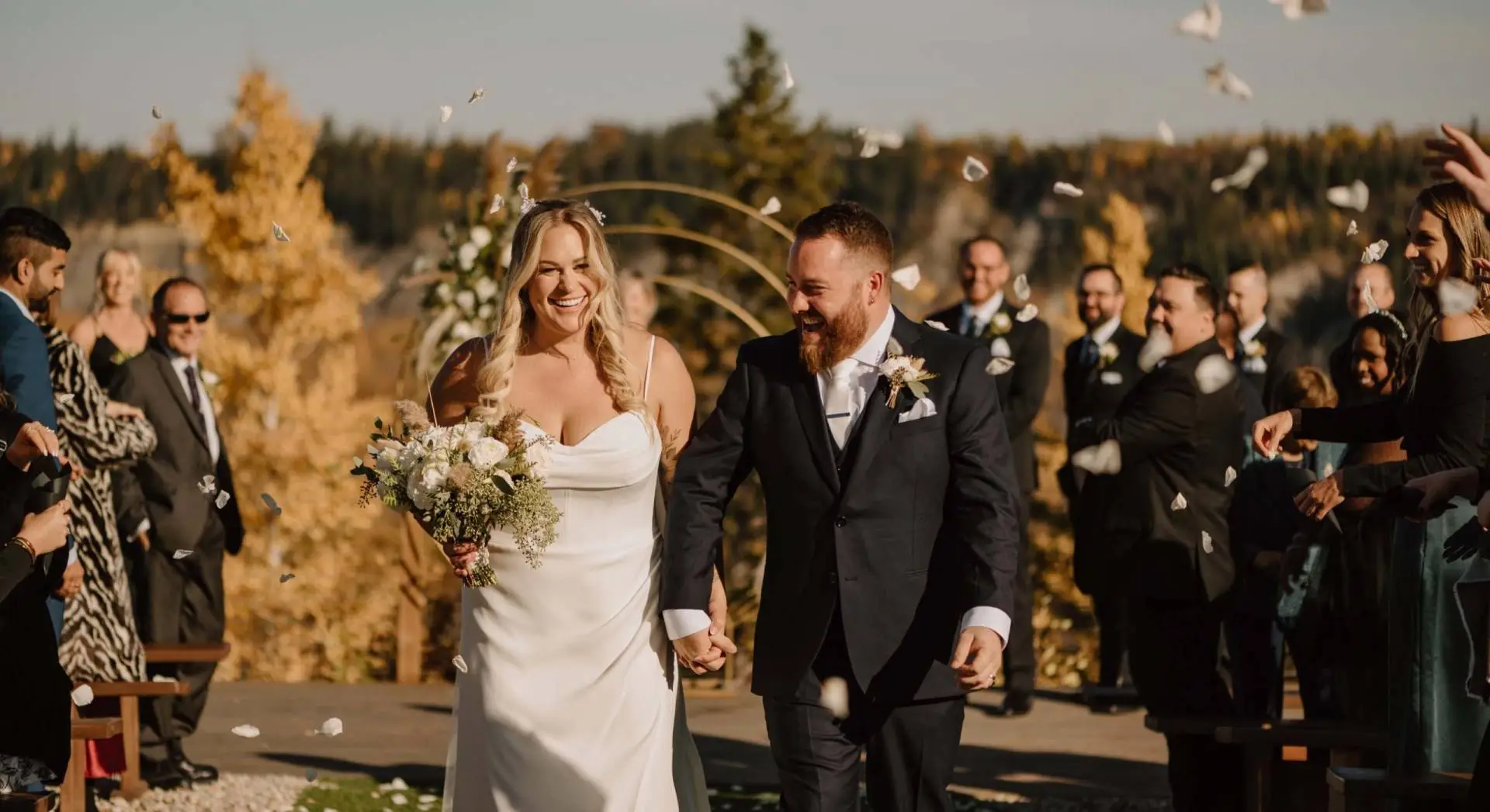 Meaningful Ceremonies - Officiant - Edmonton, Vancouver Island (photo 2)