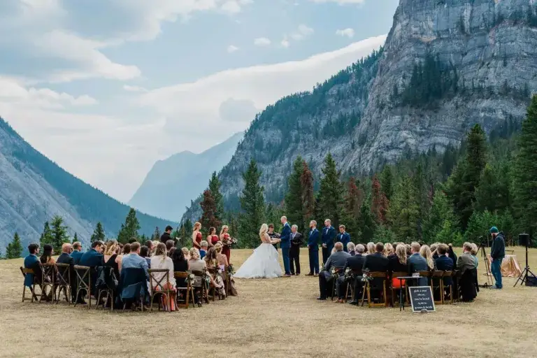 Buffalo Mountain Lodge - Venues - Banff, Vancouver Island (photo 1)