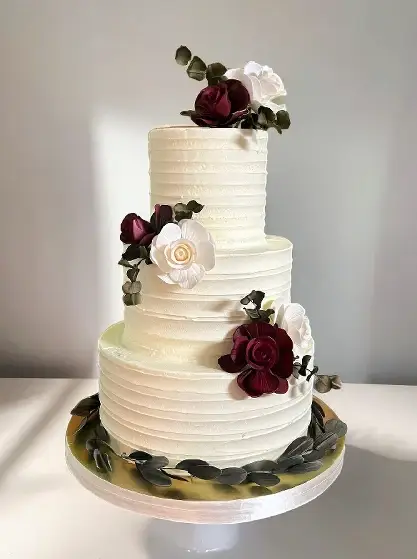 I Do! Wedding Cakes - Cakes & Desserts - Toronto, Vancouver Island (photo 4)