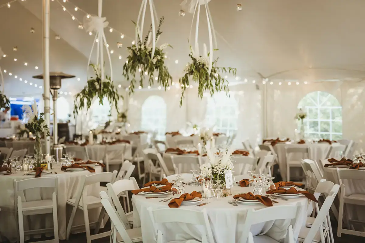 Ottawa River Barn - Venues - Ottawa, Vancouver Island (photo 7)