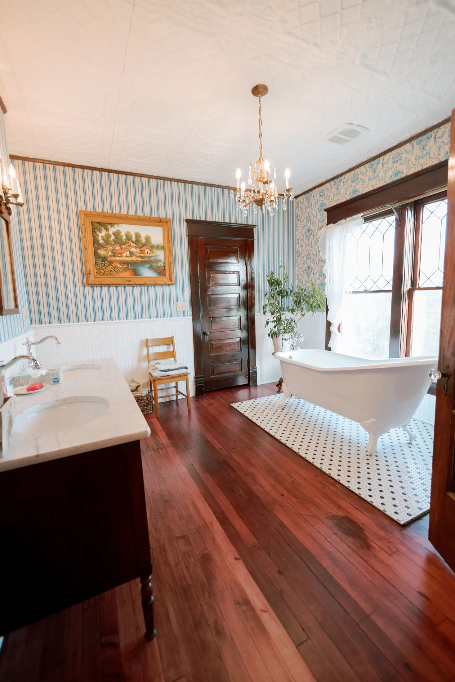 Lawrence House Saskatoon - Venues - Saskatoon, Saskatchewan (photo 4)