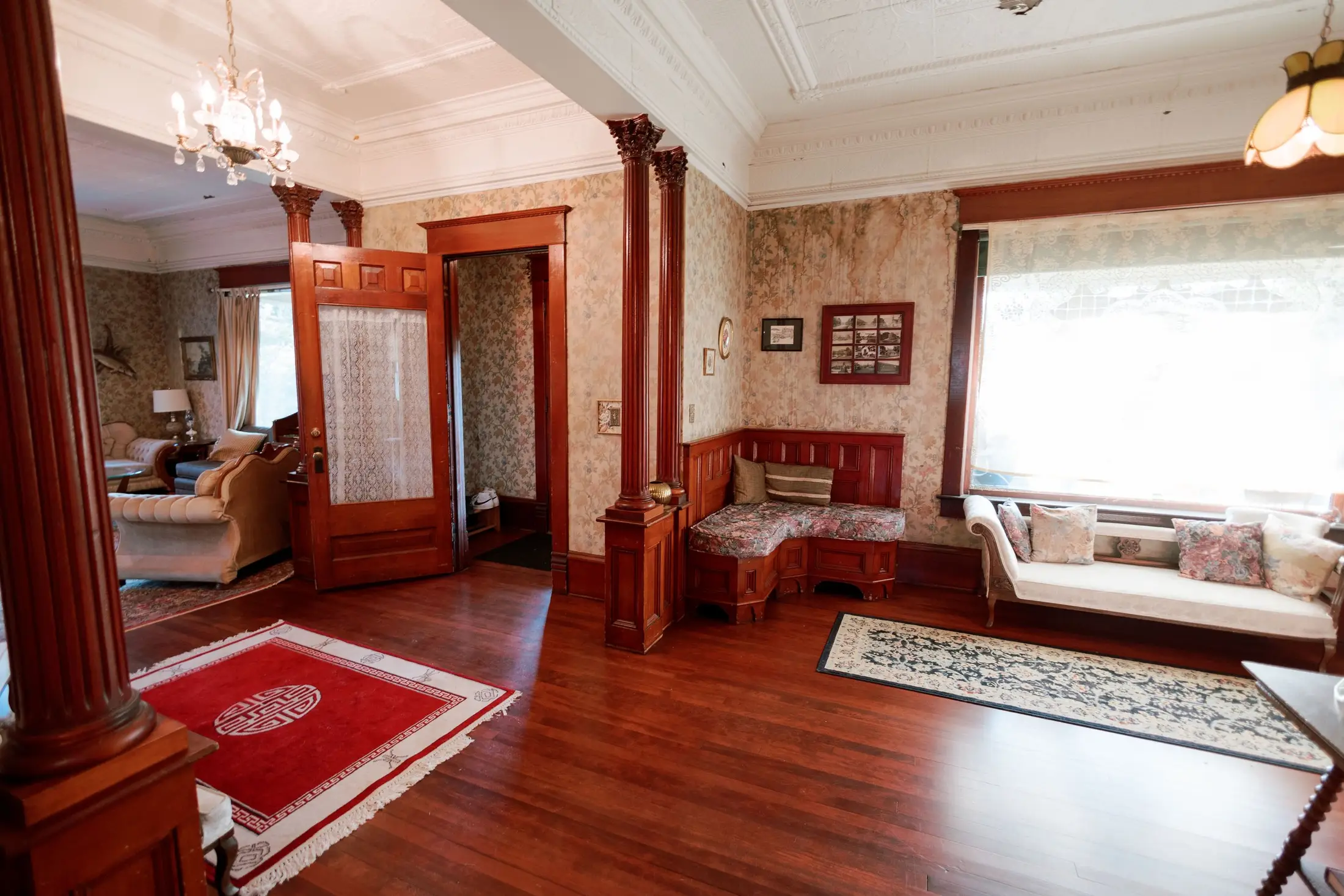 Lawrence House Saskatoon - Venues - Saskatoon, Saskatchewan (photo 5)